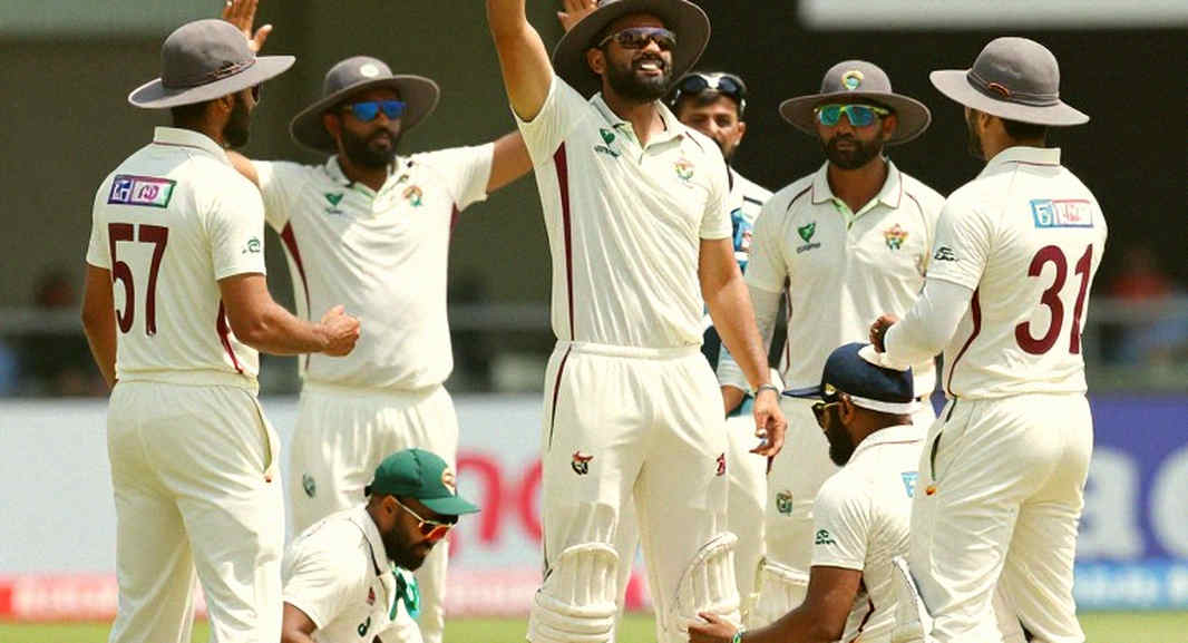 ছয় অধিনায়ক, দুই বছর: পাকিস্তানের টি-টোয়েন্টি নেতৃত্বের ঘূর্ণায়মান দরজা এবং সাহিবজাদা ফারহানের ঝুঁকিভরা উত্তরাধিকার