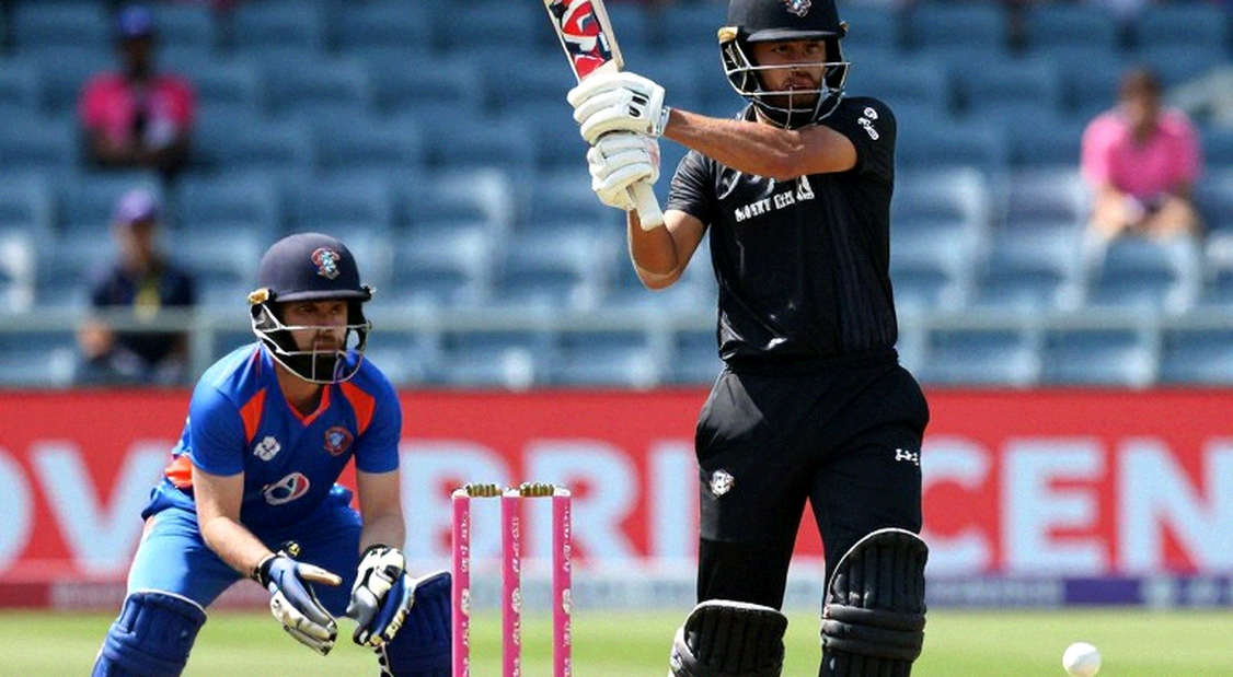 Cricket's Empty Data: The Auction Market, the Information Economy and Bangladesh's Governance Cricket's Empty Data: The Auction Market, the Information Economy and Bangladesh's Governance
