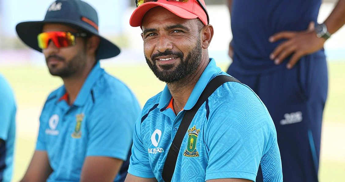 ২৫তম ওভারের সেই সেঞ্চুরি: ভোলের ইনিংস যেভাবে অস্ট্রেলিয়ার প্রজন্ম-বদলের গল্প বলে