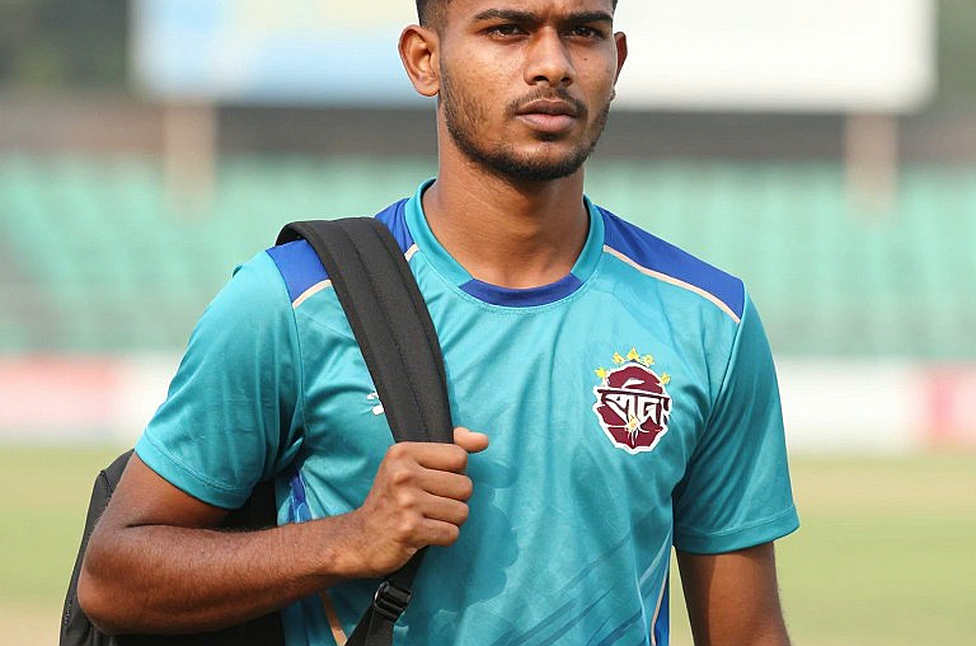 দেসার্ট ভাইপার্স, বাবরের চুক্তি আর বিপিএলের খাতা: আইপিএল-বহির্ভূত এক সমান্তরাল বাজারের জন্ম