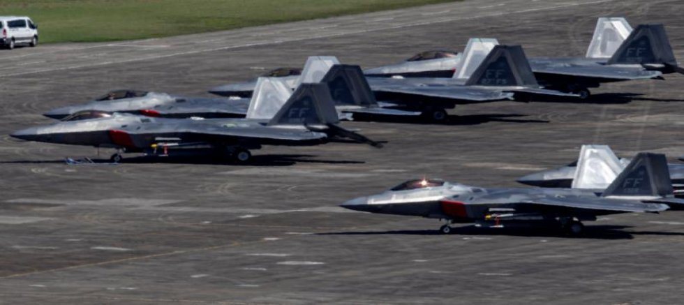 ABD son 48 saatte Orta Doğu'daki üslerine onlarca savaş ve tanker uçağı sevk etti