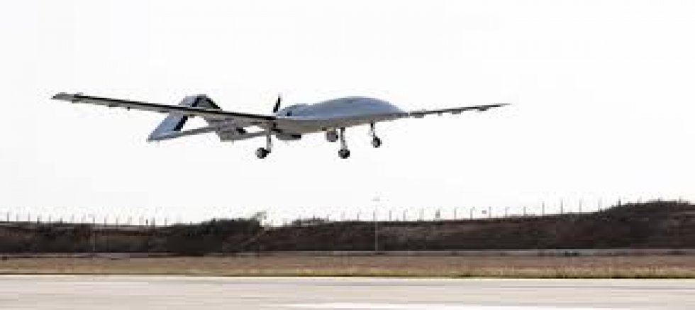 Bayraktar TB3'ten zorlu koşullarda yapay zeka destekli uçuş