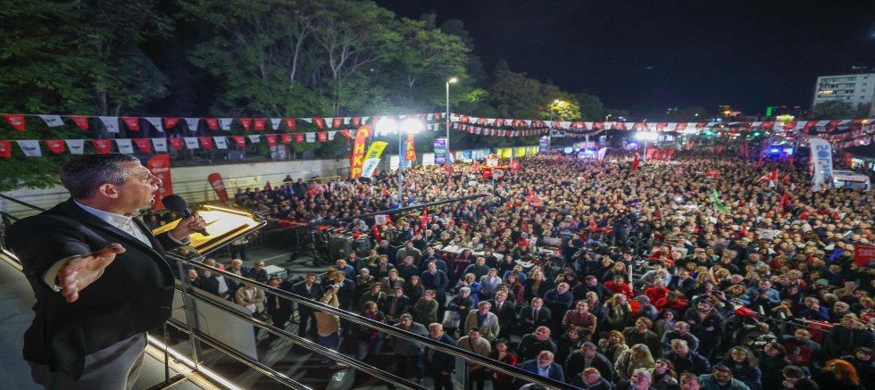CHP'nin Şişli Mitingi Davasında Tüm Sanıklara Beraat