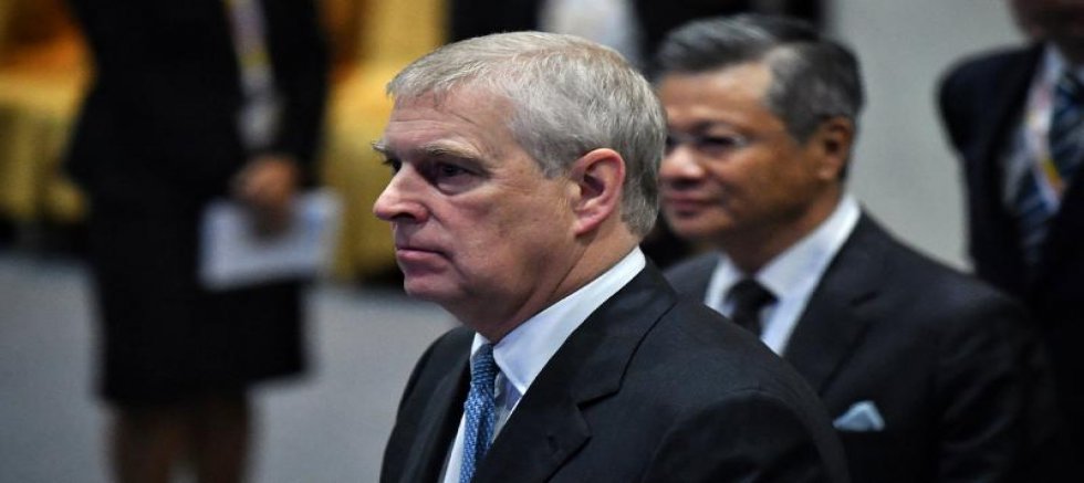 İngiltere Kralı Charles'ın kardeşi Prens Andrew gözaltına alındı