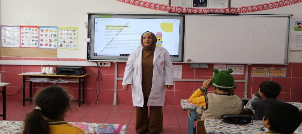 Kanser hastası öğretmen erken teşhisle sağlığına kavuştu