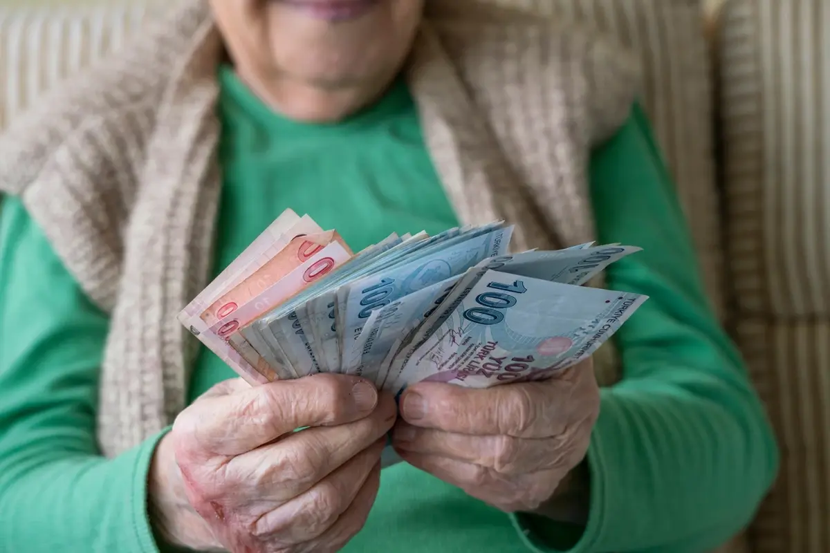 1 milyon emekliye kötü haber! Maaşlarından kesinti yapılacak