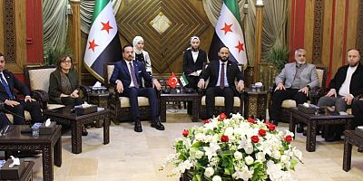 AK Parti Genel Başkan Yardımcısı Zorlu: Ayn-el Arab bölgesindeki insani koridor sorunsuz işliyor