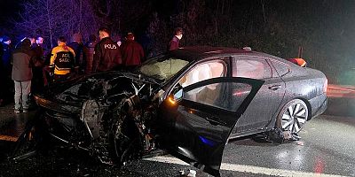 Beykoz’da otomobil ile ticari araç çarpıştı: 1 ölü, 5 yaralı