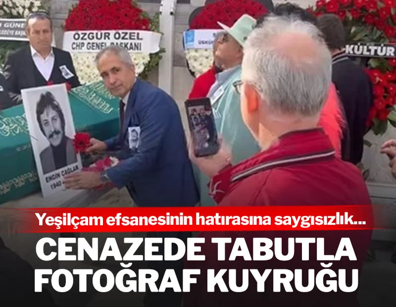 Cenazede tabutla hatıra fotoğrafı kuyruğu