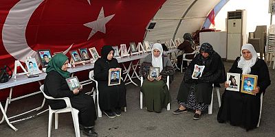 Diyarbakır anneleri ramazanda da evlatları için nöbette