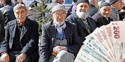 Emeklilik Sisteminde Alarm Zilleri: SGK Uzmanı İsa Karakaş 'Maaşlar Azalıyor' Diyerek Yeni Modeli Anlattı