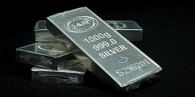 Gümüşün onsu rekorunu 103 doların üzerine çıkardı