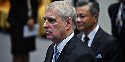 İngiltere Kralı Charles'ın kardeşi Prens Andrew gözaltına alındı