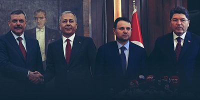 Kabine'de bayrak değişimi