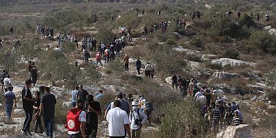 Katil İsrail'in Batı Şeria’daki saldırıları 11 Filistinli aileyi yerinden etti