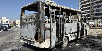 Park halindeki midibüste yangın faciası: 16 yaşındaki çocuk öldü