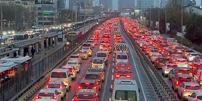 Trafiğe ocakta 144 bin 620 aracın kaydı yapıldı