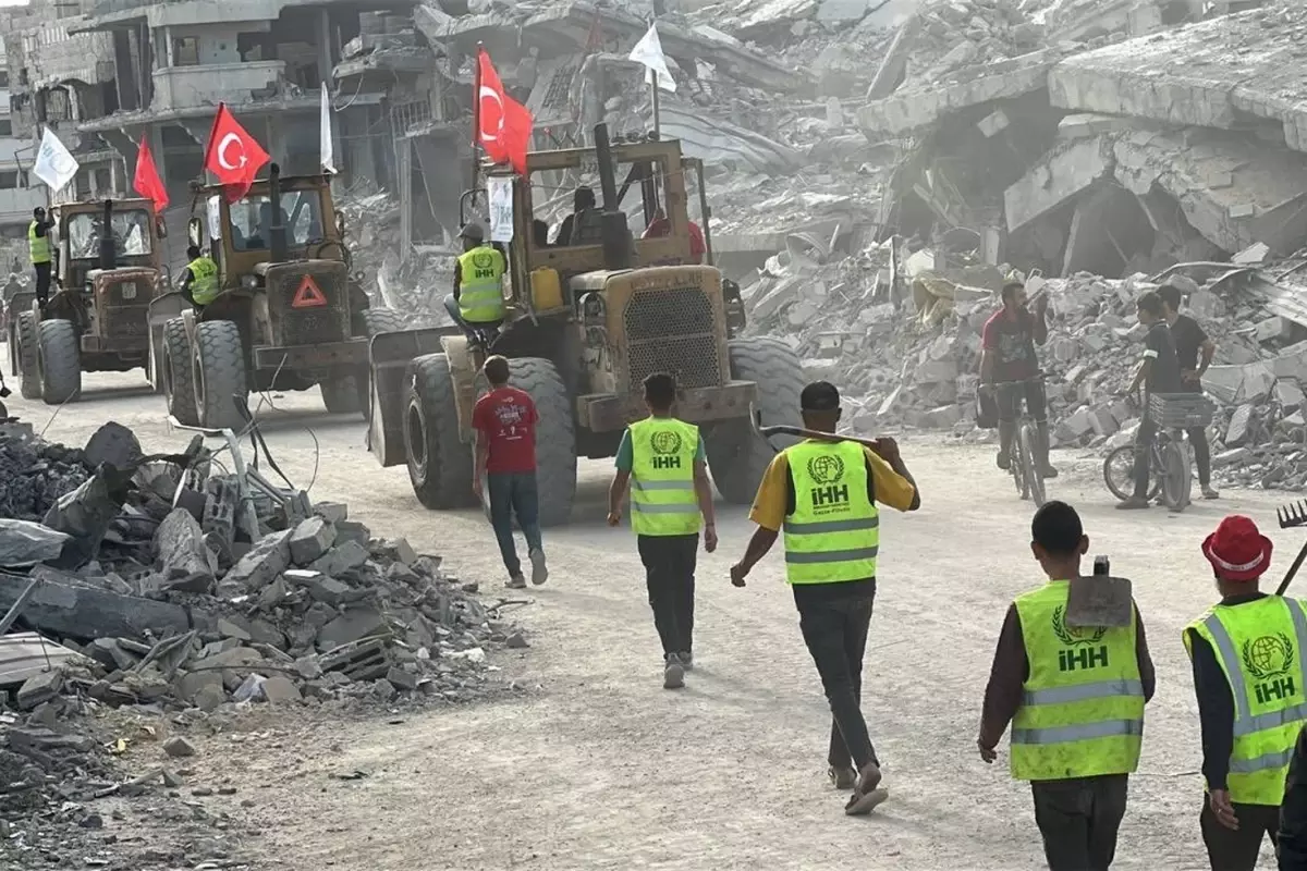 Türk Bayrağı Gazze'de dalgalandı, Netanyahu sinirden köpürdü