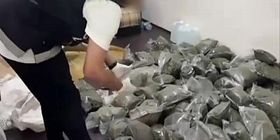 Uyuşturucu imalatçılarına 3 ilde operasyon: 397,5 kilo uyuşturucu ele geçirildi