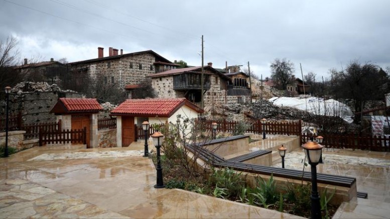 Tarihi mahallede kış sessizliği: Sarıhacılar 3 haneye emanet